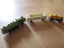 Eisenbahn mit drei Anhänger